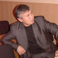 Исполнительный директор – ЛИДЖИЕВ Виктор Николаевич. 